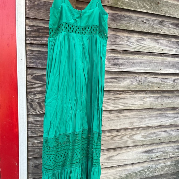 Bright Green Spaghetti Straps Maxi Dress with Lace Size 10 - Picture 2 of 7